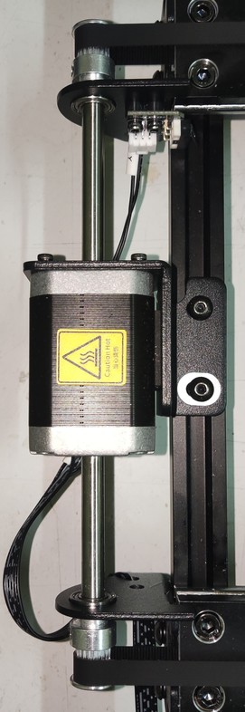 Y-axis motor