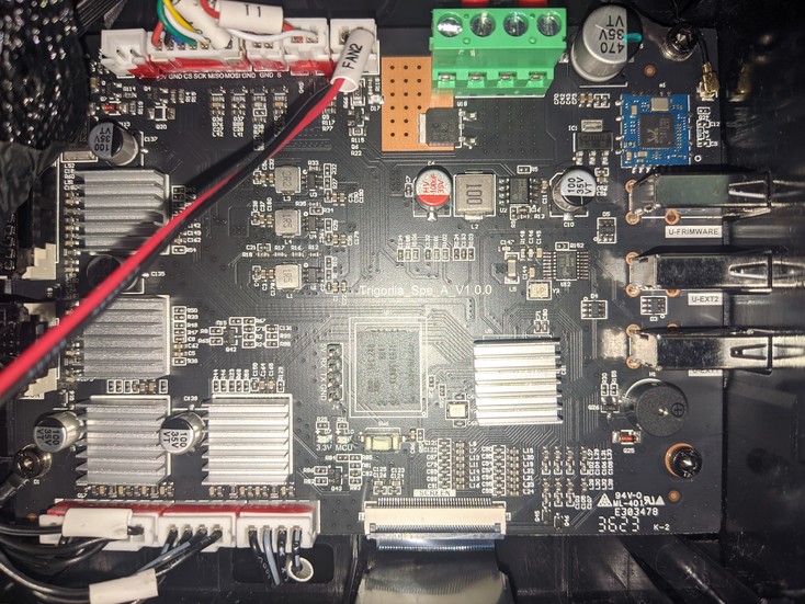 Mainboard TriGorilla front