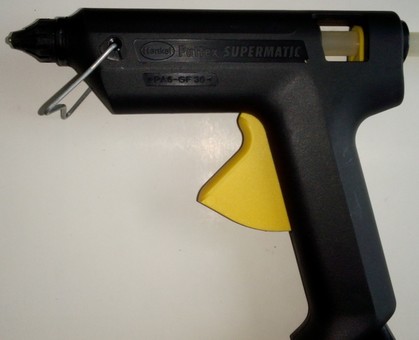 Hot glue gun