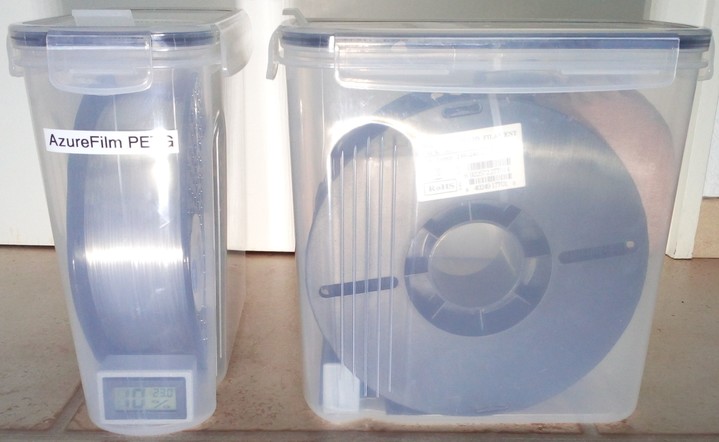 Container filament storage